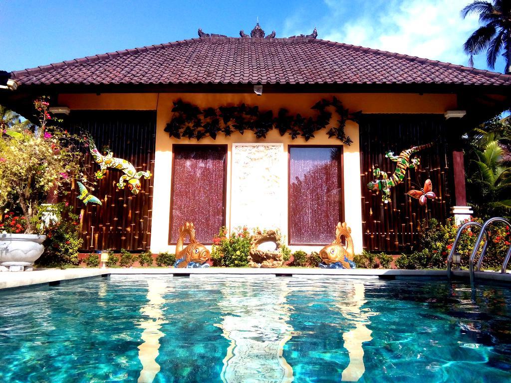 Villa Gusmania Candi Dasa  Luaran gambar