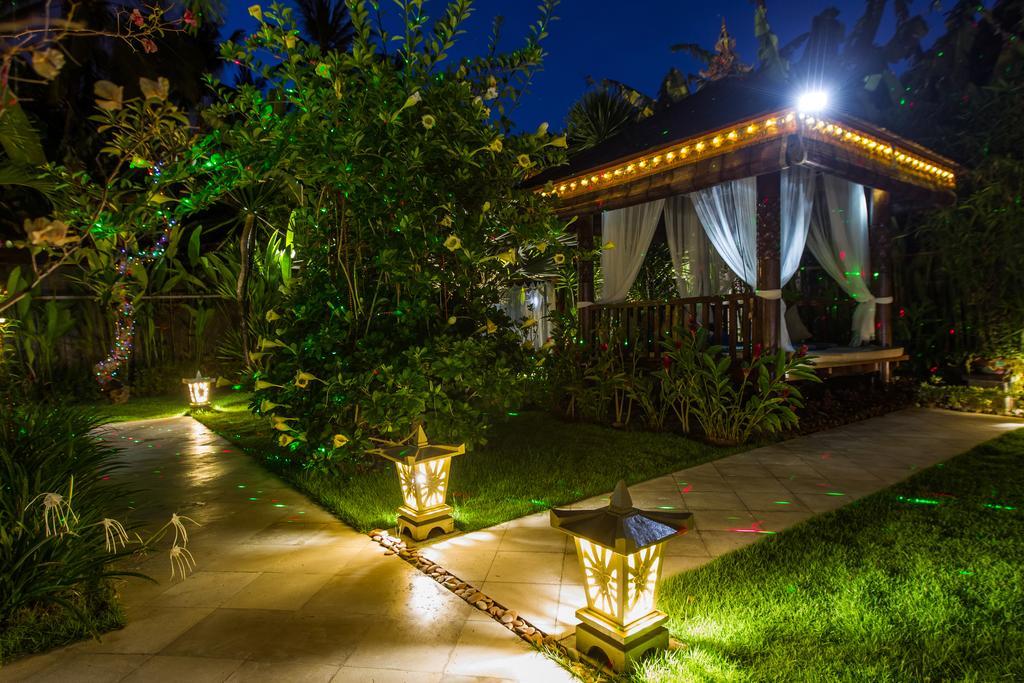 Villa Gusmania Candi Dasa  Luaran gambar